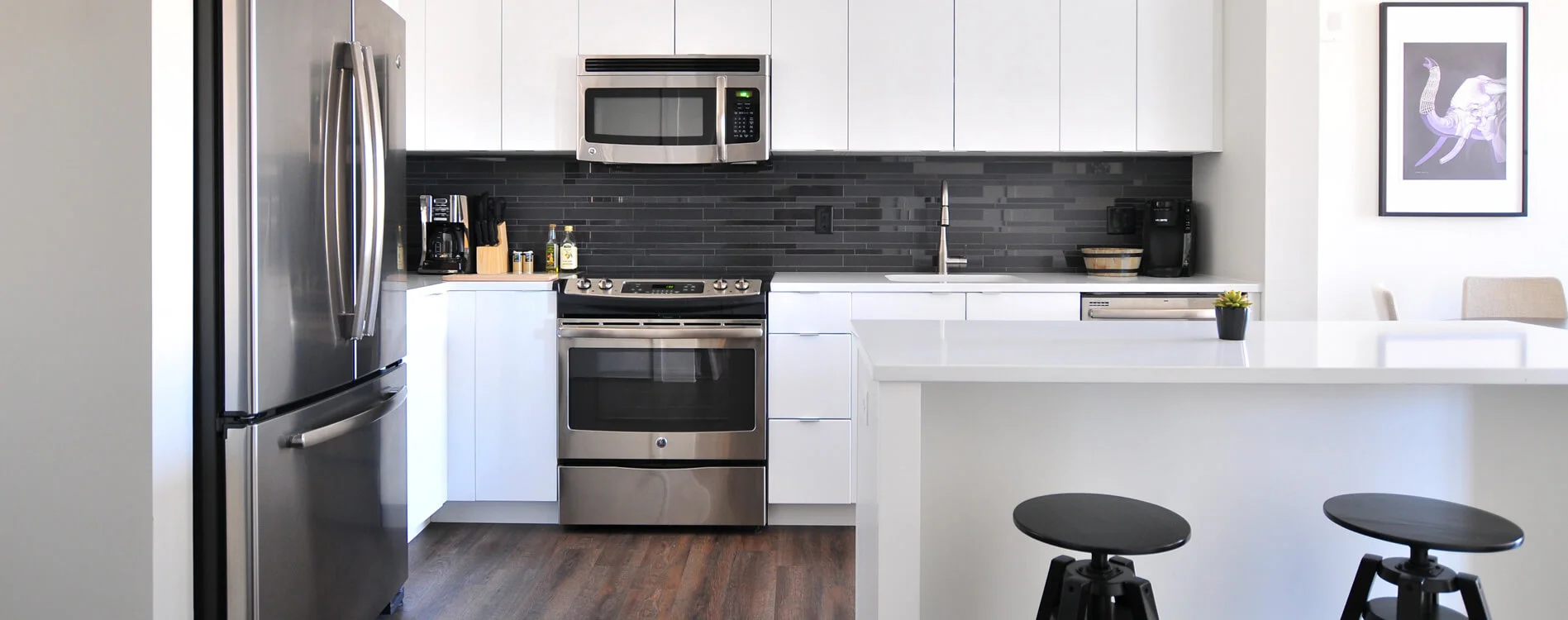 8683 North Snake Hill