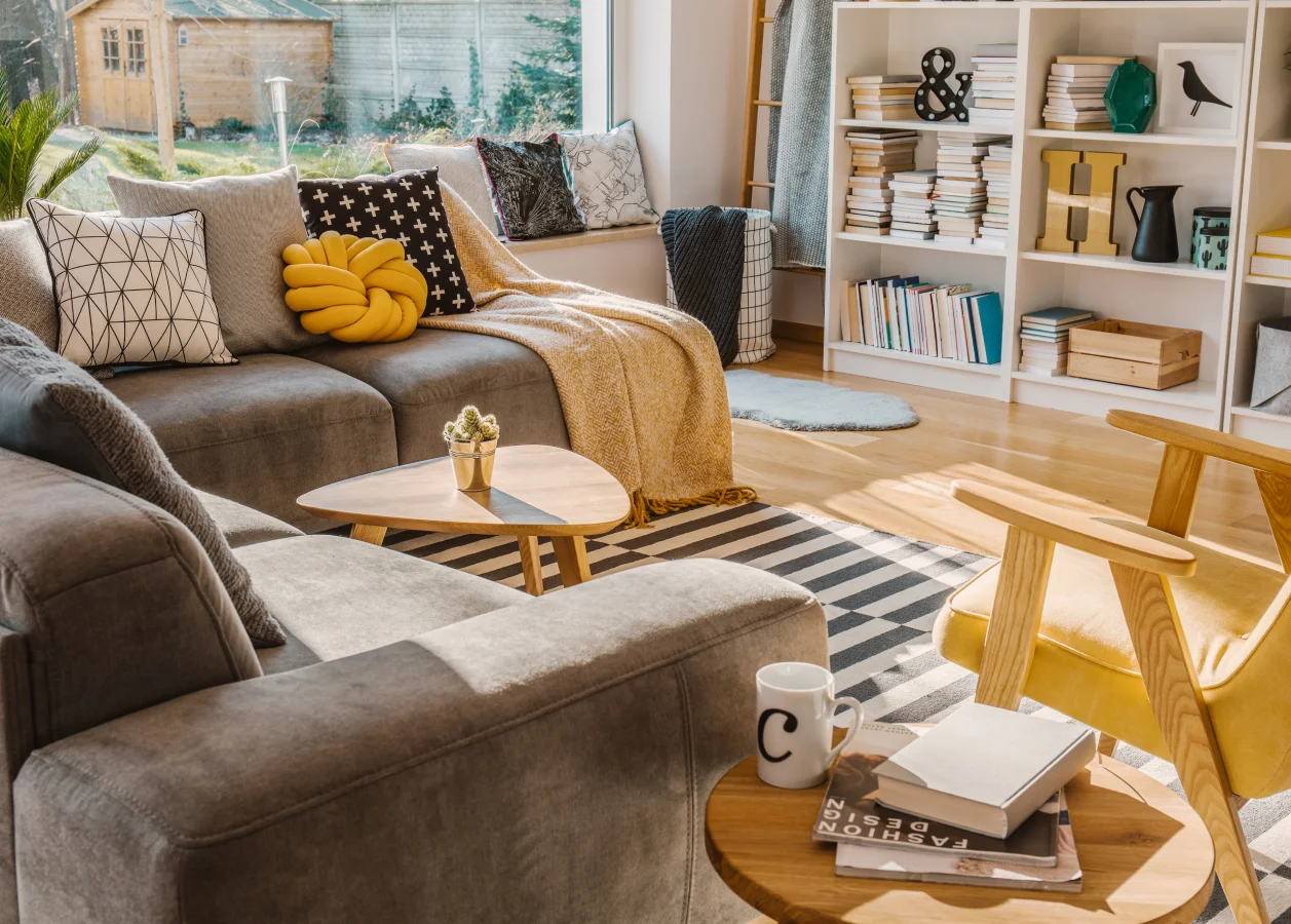 Parallel Riverfront Apartments